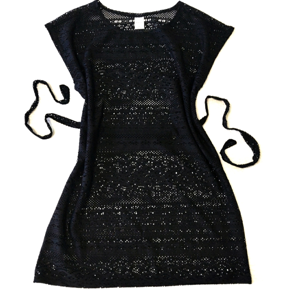 Lace bathing suit cover up. Size L.